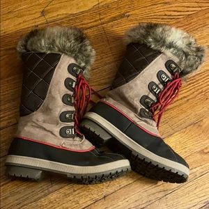 Winter boots